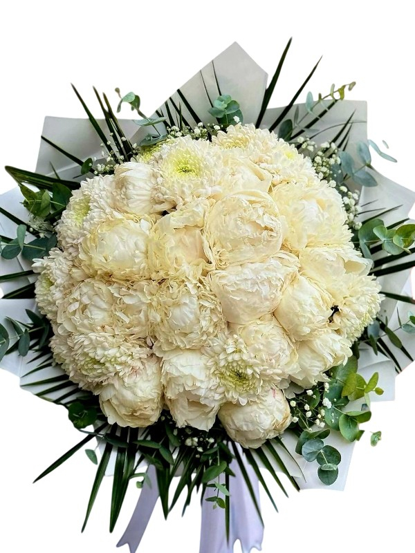 Canlı Beyaz Şakayık Buketi