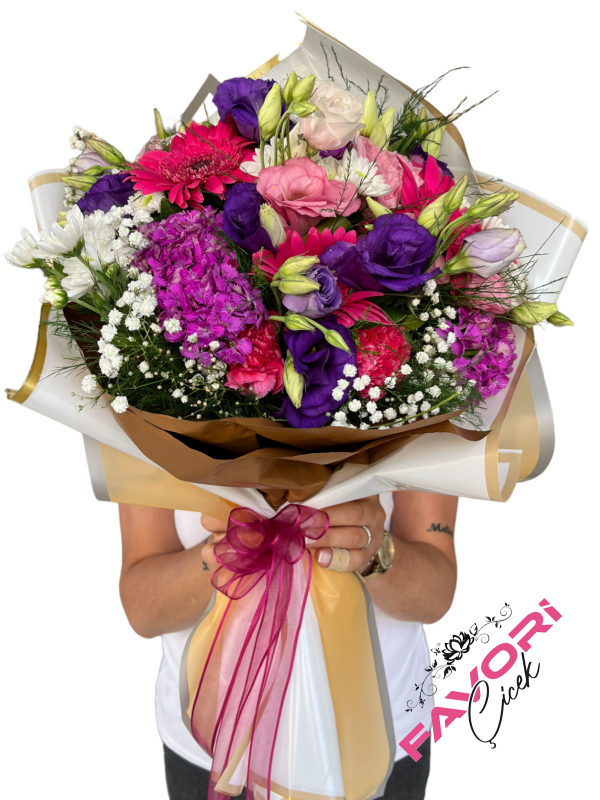 Pastel Tonlar Çiçek Buketi