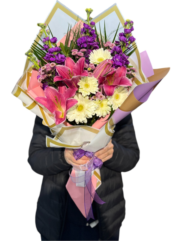 Mor Şebboy & Pembe Lilyum Buketi