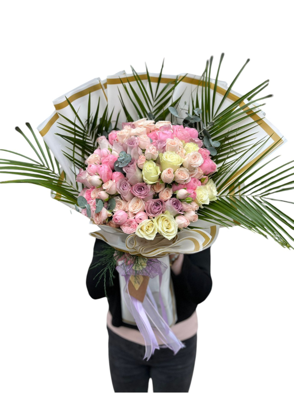 Pastel Tonlarda Gül Buketi