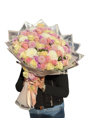 Pembe & Beyaz Gül ve Anastasia Buketi